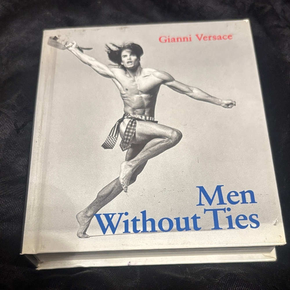 Versace Men Without Ties Book - Black and White